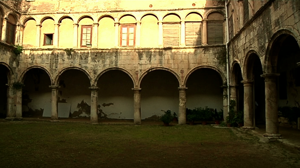 151008claustre