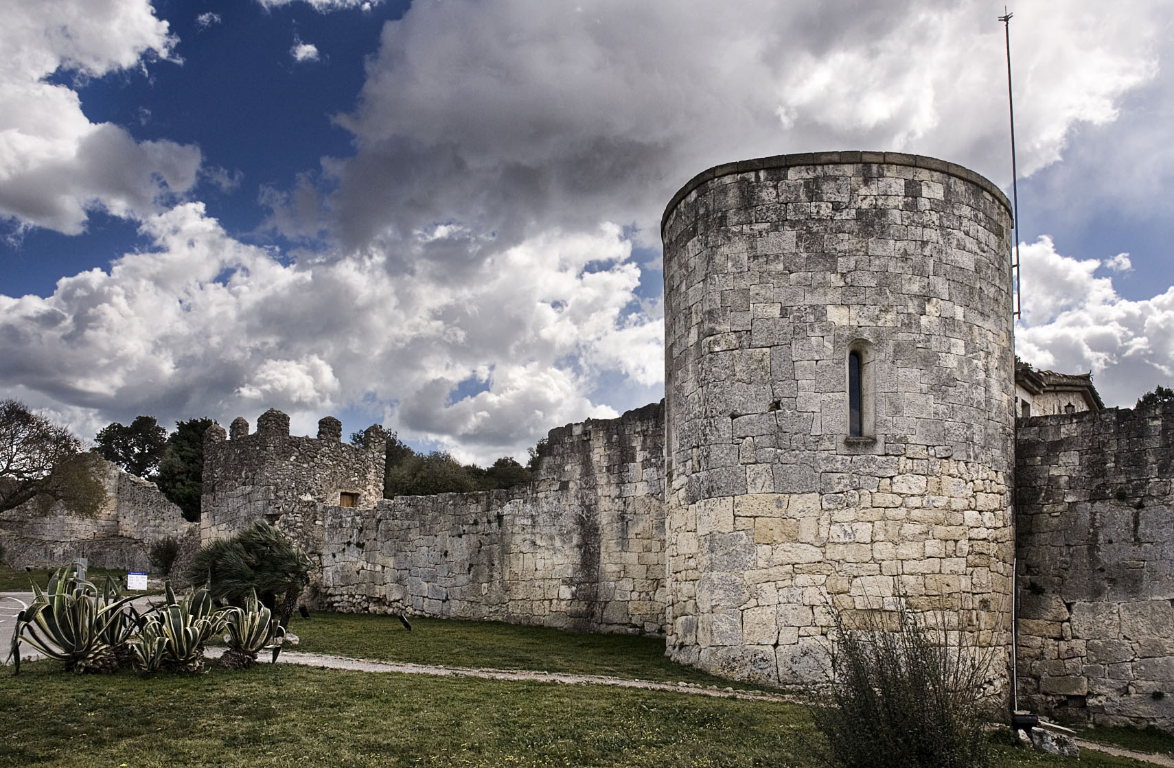 Castell d’Olèrdola