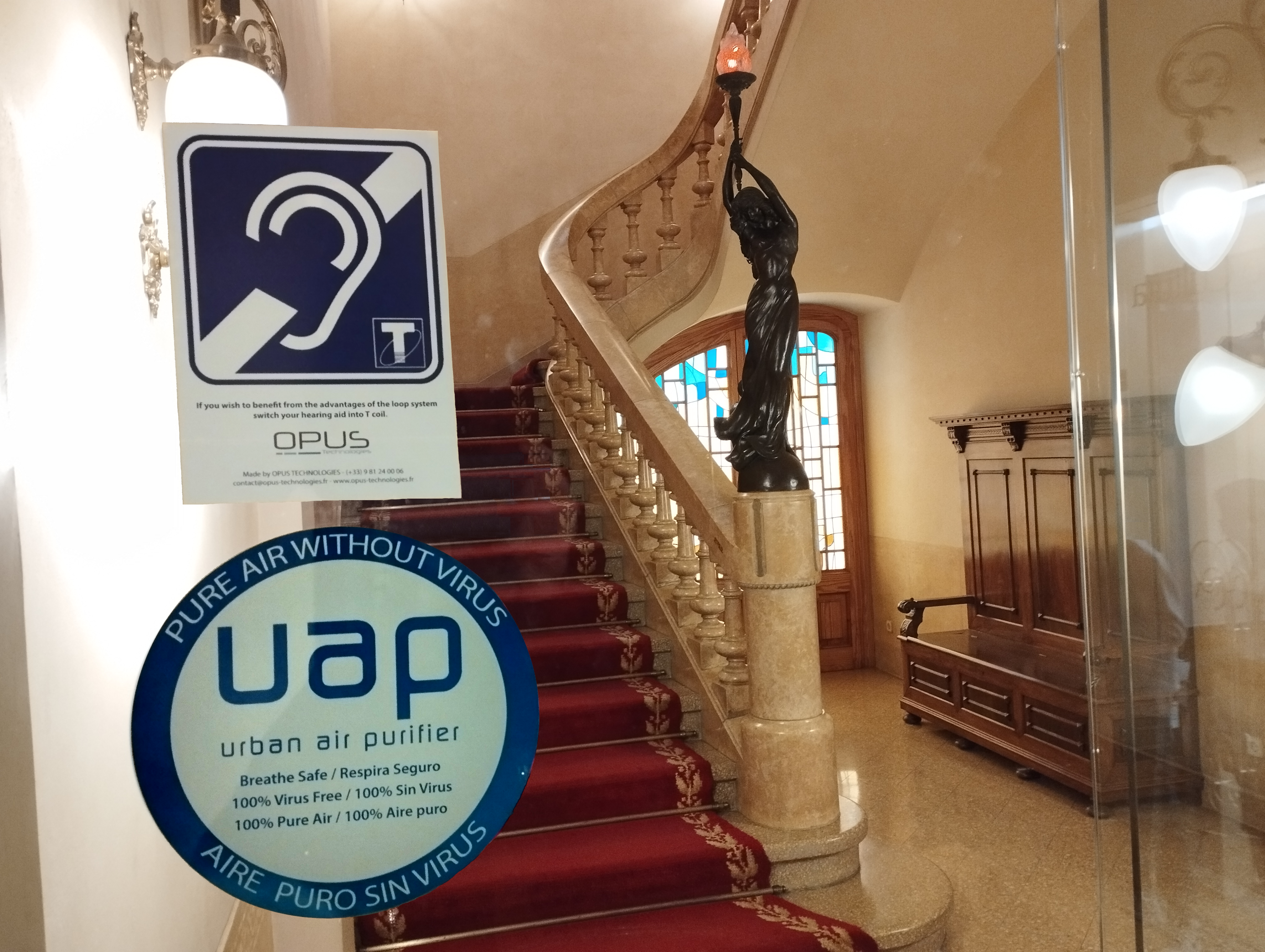 Foto notícia bucle magnètic