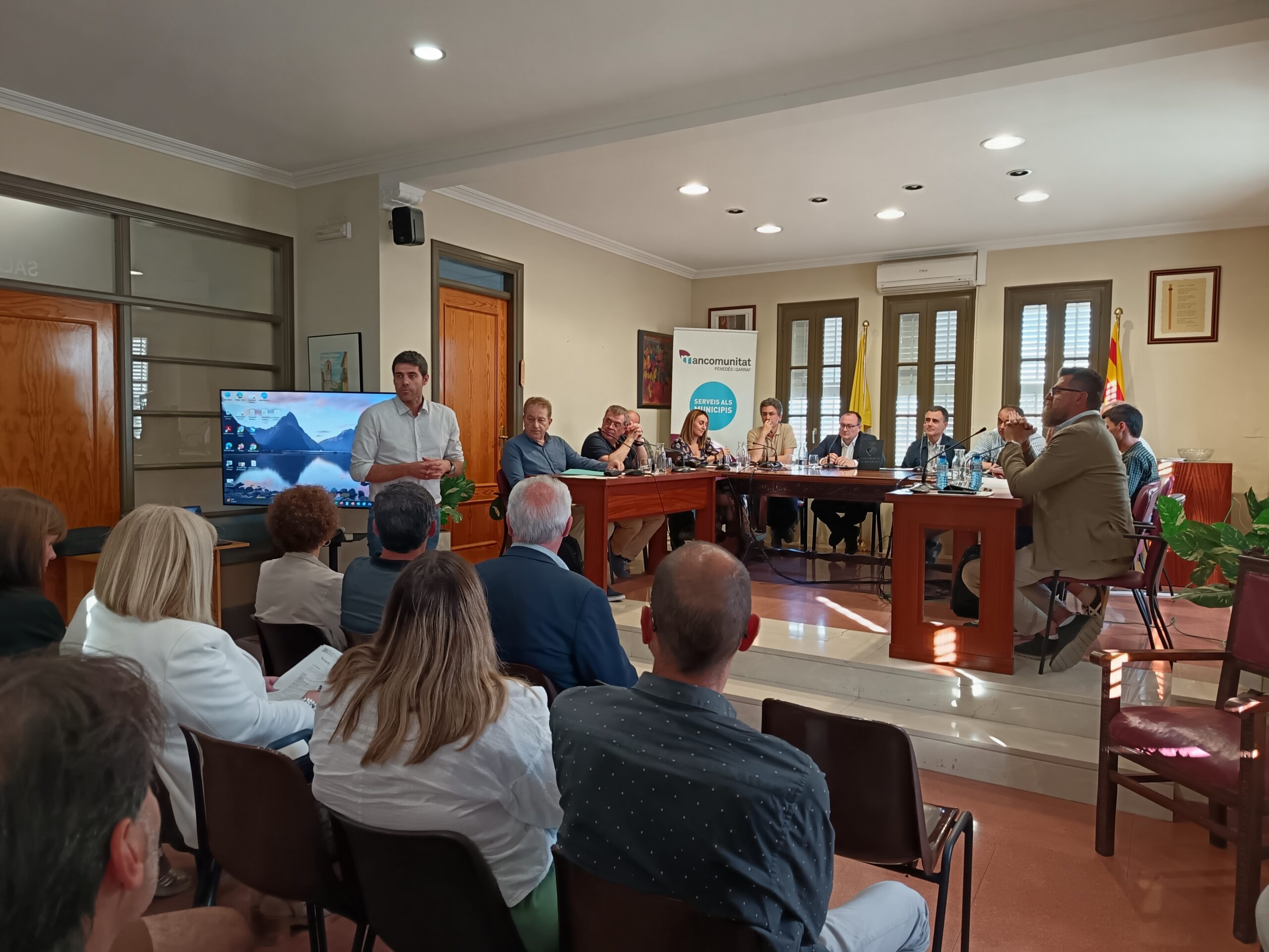 190525_Asemblea_La_Granada_alcalde