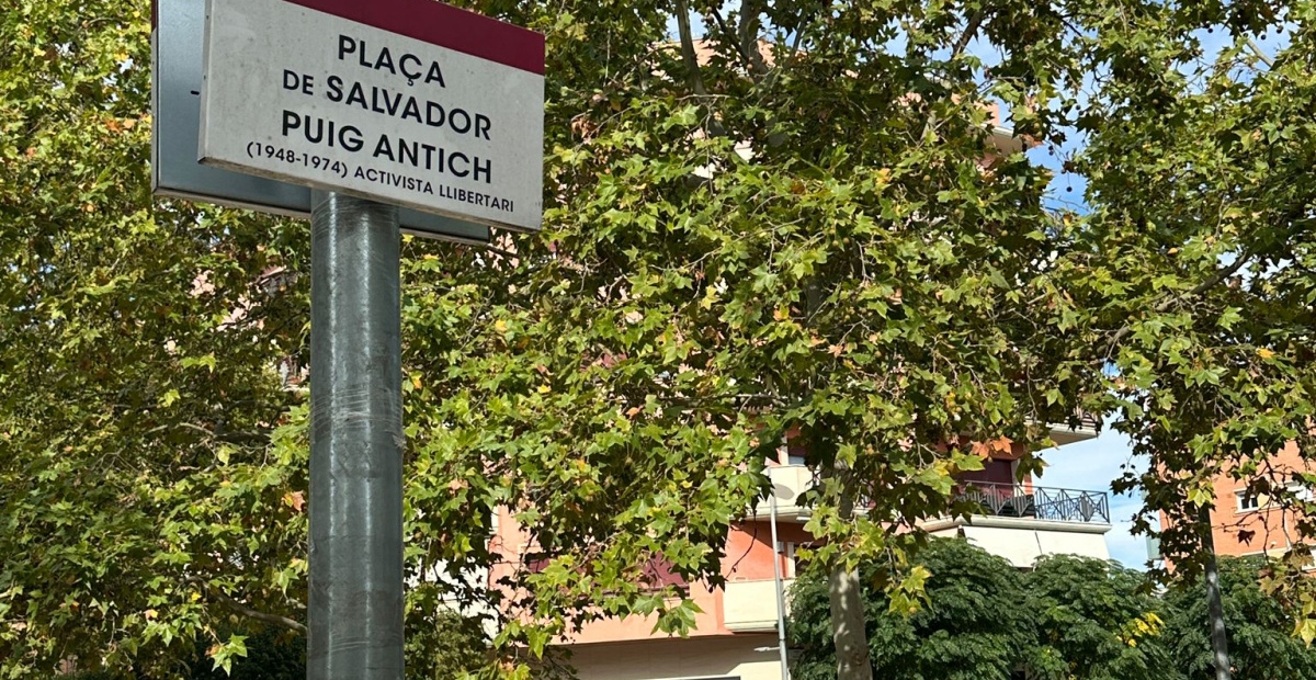 placa puig antich